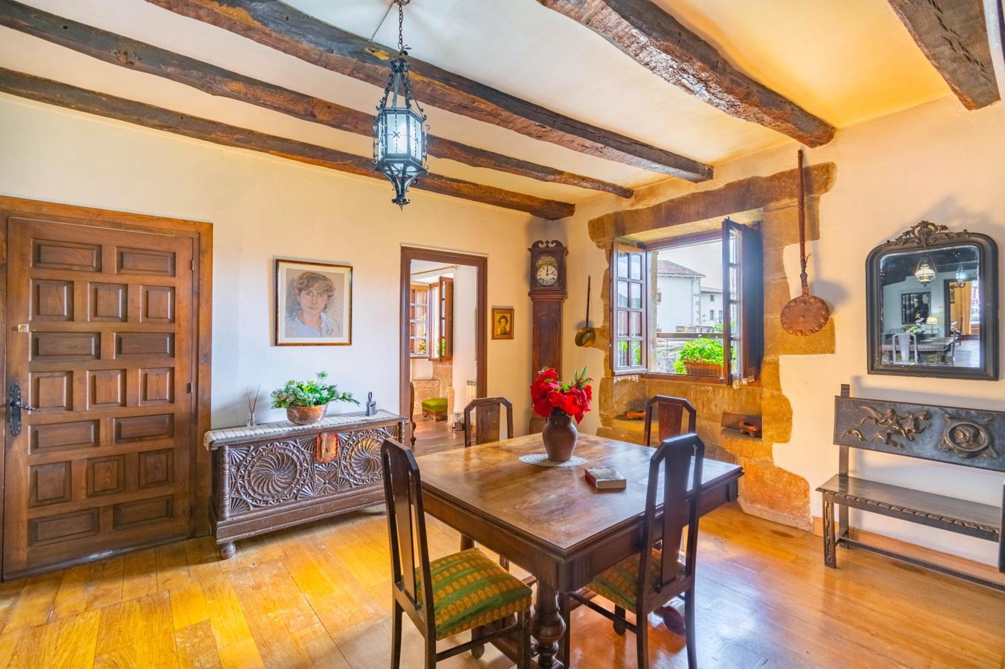Casa Rural Arotzenia, Hogar Rustico En Pleno Valle De La Ulzama Lizaso Eksteriør bilde