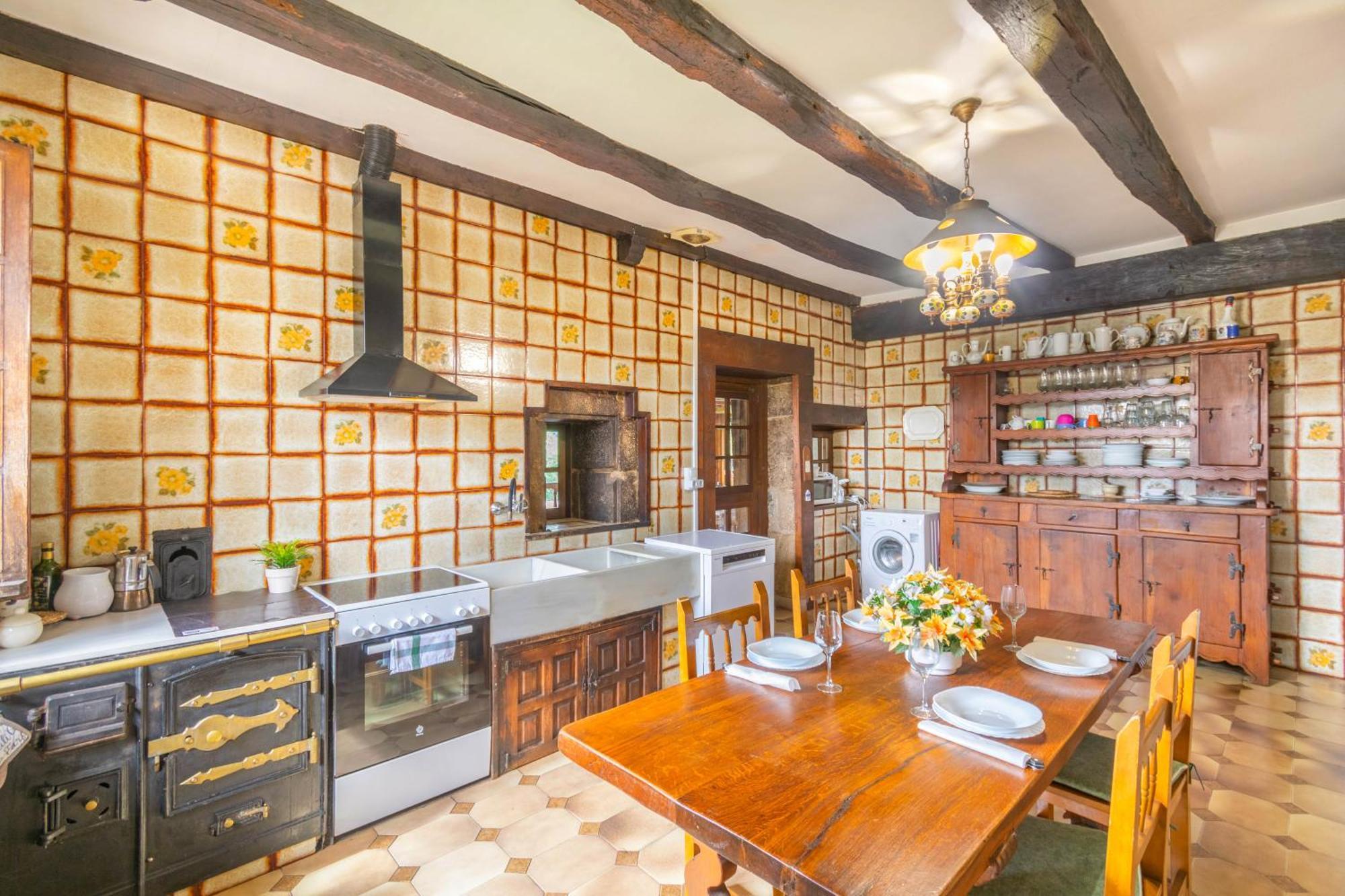 Casa Rural Arotzenia, Hogar Rustico En Pleno Valle De La Ulzama Lizaso Eksteriør bilde